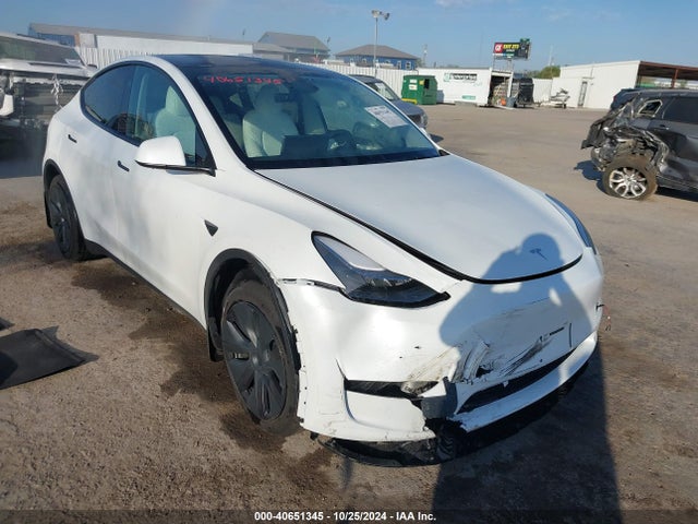 2024 TESLA MODEL Y 7SAYGDED8RA303365 Photo 5
