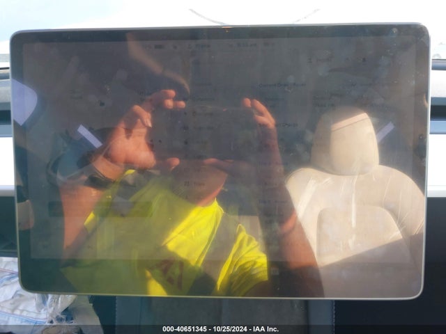2024 TESLA MODEL Y 7SAYGDED8RA303365 Photo 6