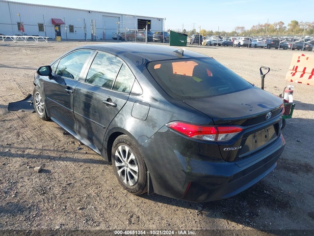 Toyota Corolla Hybrid Le 2021 JTDEAMDE0MJ030454 Image 3
