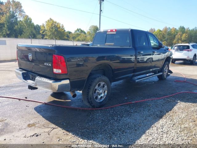 3C6UR5JL2JG411899 RAM 2500 Slt  4x4 8' Box