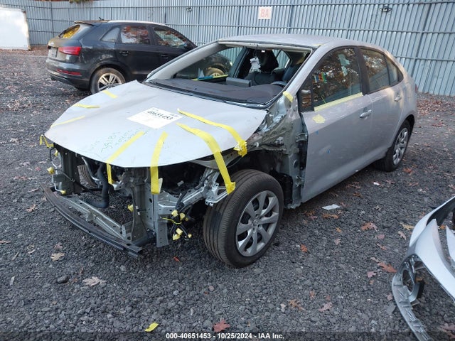 Toyota COROLLA LE 2021 5YFEPMAEXMP207901 Image 2