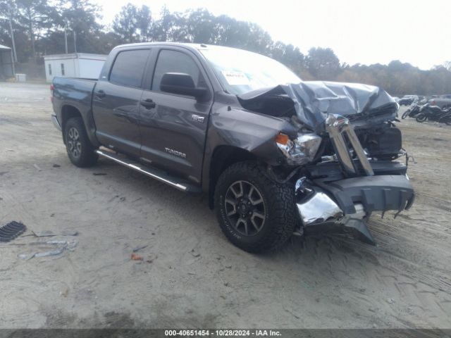 5TFDW5F15FX422245 auction archive image