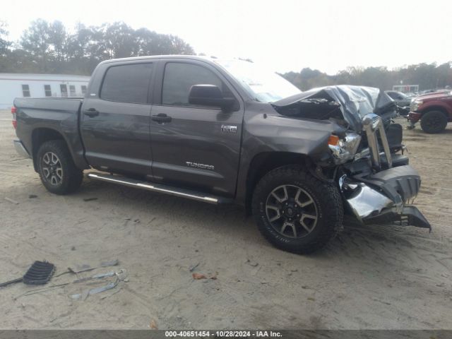 5TFDW5F15FX422245 Toyota Tundra Sr5 5.7l V8