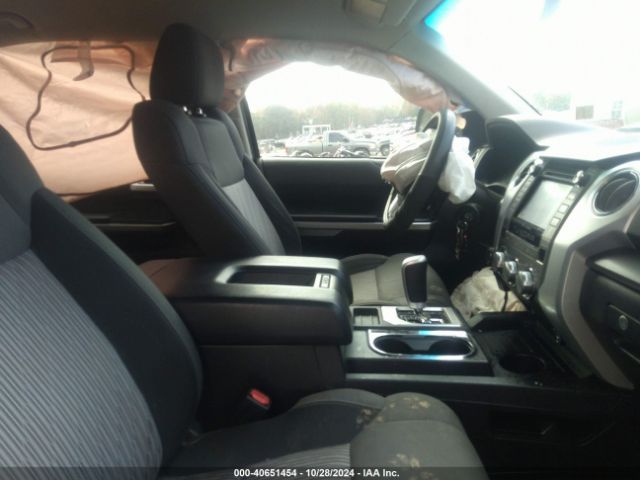 5TFDW5F15FX422245 Toyota Tundra Sr5 5.7l V8