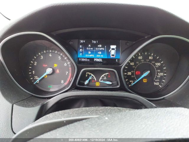 1FADP3F29FL230320 Ford FOCUS SE