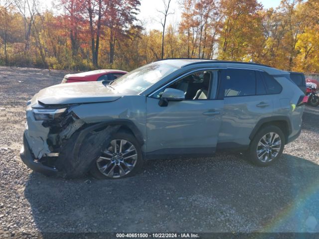 2T3A1RFV8PW352628 Toyota Rav4 Xle Premium