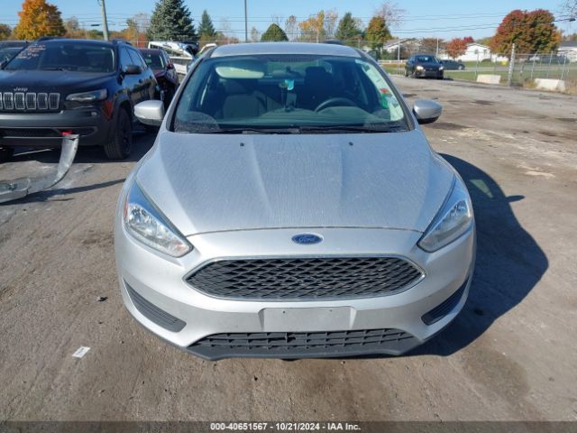 1FADP3F22FL325785 Ford FOCUS SE