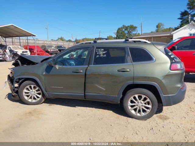 1C4PJLCB3KD262732 Jeep Cherokee Latitude Fwd