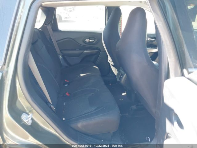 1C4PJLCB3KD262732 Jeep Cherokee Latitude Fwd