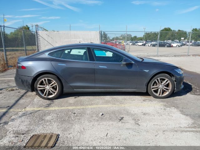 5YJSA1H19FF090297 Tesla Model S 60/70/85