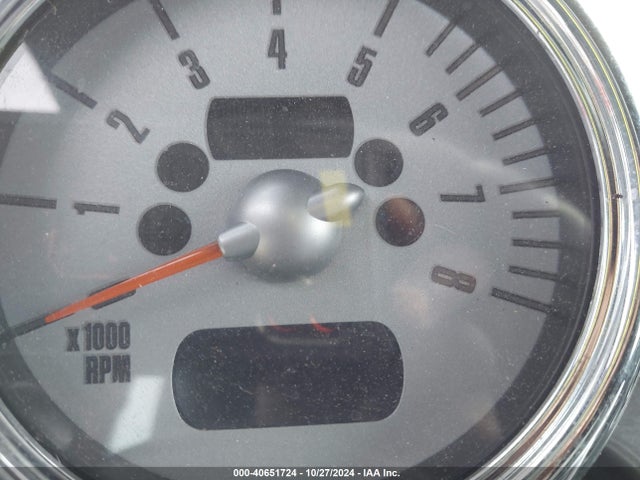 2006 MINI COOPER S WMWRH33596TK59731 Photo 6