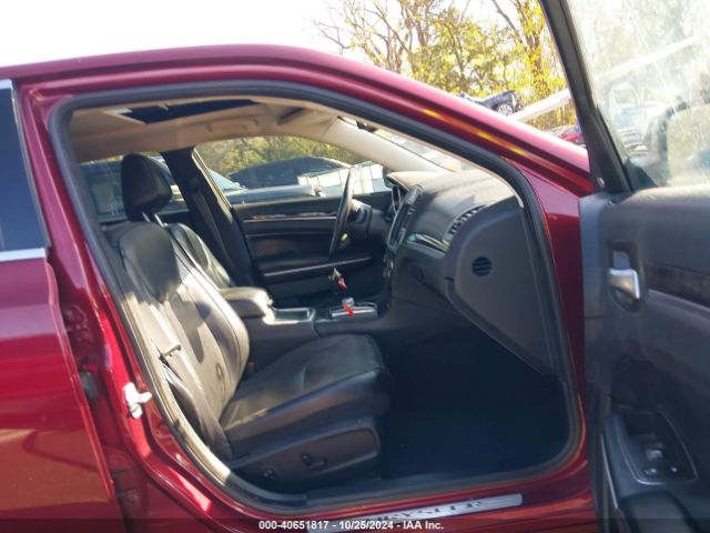 2019 CHRYSLER 300 2C3CCAEGXKH577475 Photo 4
