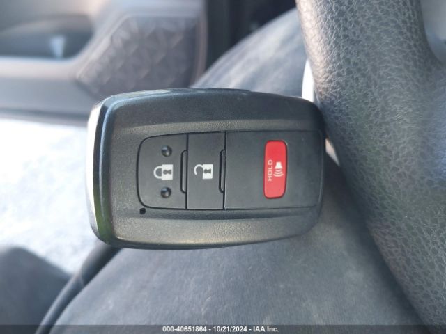 JTMRWRFV9RD232051 Toyota Rav4 Hybrid Xle
