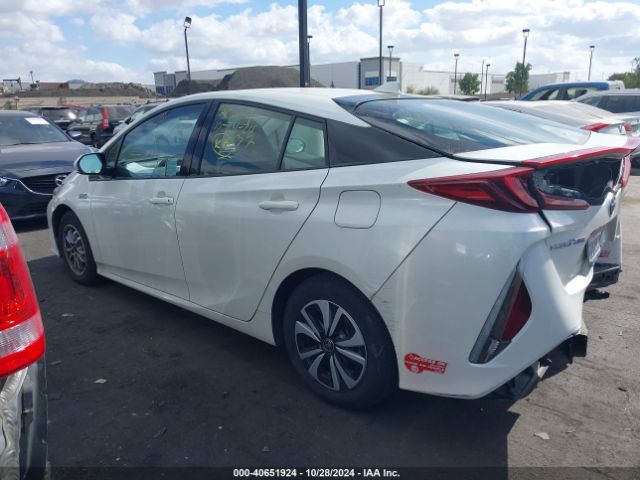 JTDKARFP3H3035348 Toyota Prius Prime Premium