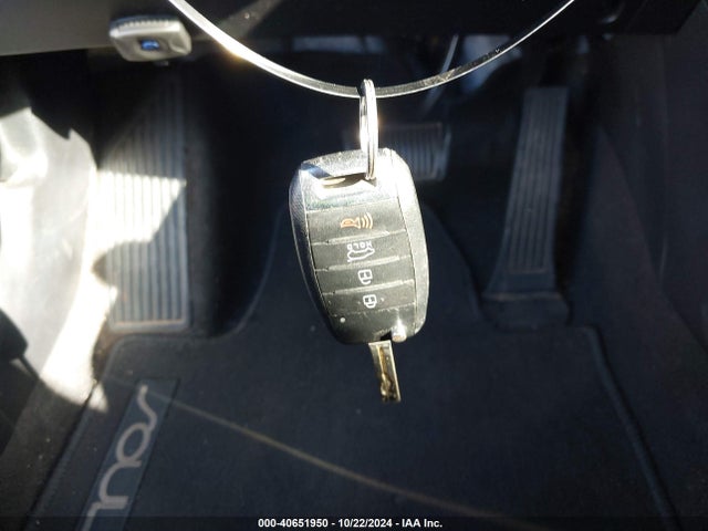KIA SOUL + 2015 KNDJP3A5XF7809050 Image 11