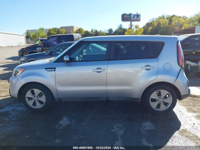 KIA SOUL + 2015 KNDJP3A5XF7809050 Image 14