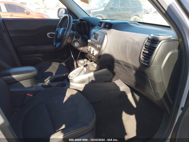 KIA SOUL + 2015 KNDJP3A5XF7809050 Image 5