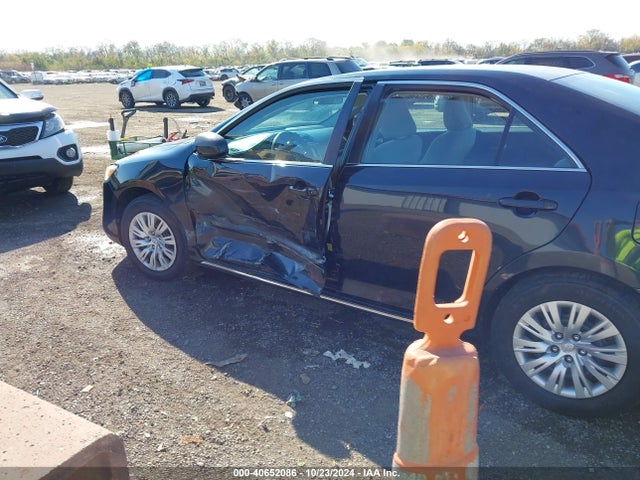 Toyota CAMRY LE 2014 4T4BF1FK1ER415402 Image 14