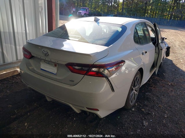 Toyota CAMRY SE 2022 4T1G11AK4NU042295 Image 4