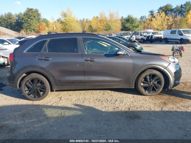 KNDCC3LC1J5152384 KIA NIRO EX