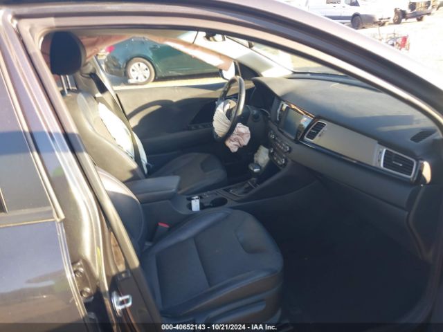 KNDCC3LC1J5152384 KIA NIRO EX