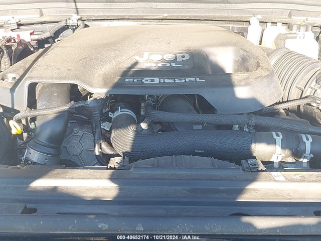 1C4HJXDM6MW825209 Jeep Wrangler Unlimited Sport S 4x4