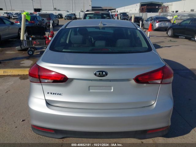 KIA FORTE LX 2017 3KPFL4A76HE077883 Image 17