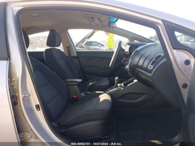 3KPFL4A76HE077883 KIA FORTE LX