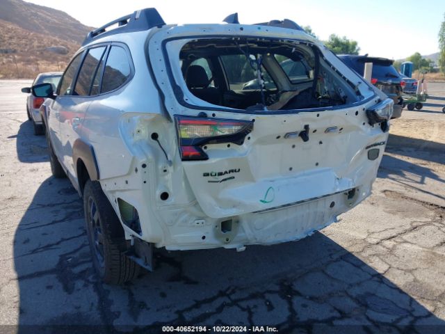 4S4BTGUD8R3223027 Subaru Outback Wilderness