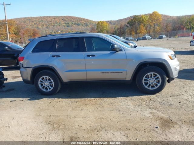 1C4RJFAG7KC814750 Jeep Grand Cherokee Laredo E 4x4