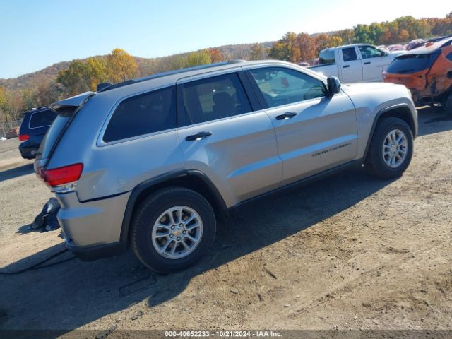 1C4RJFAG7KC814750 Jeep Grand Cherokee Laredo E 4x4