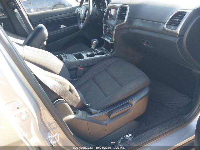 1C4RJFAG7KC814750 Jeep Grand Cherokee Laredo E 4x4