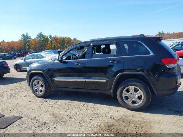 1C4RJFAG0JC129083 Jeep Grand Cherokee Laredo E 4x4