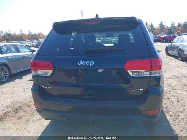 1C4RJFAG0JC129083 Jeep Grand Cherokee Laredo E 4x4