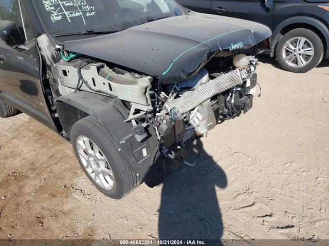 ZACNJBBB6LPM02565 Jeep Renegade Latitude 4x4