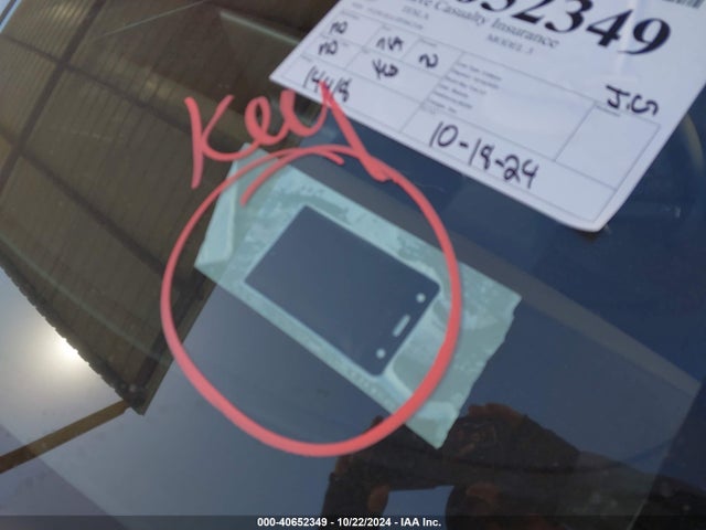 2023 TESLA MODEL 3 5YJ3E1EA1PF662106 Photo 10