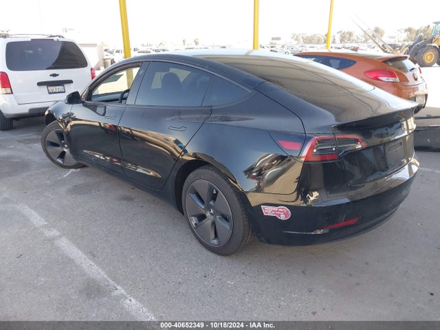 2023 TESLA MODEL 3 5YJ3E1EA1PF662106 Photo 2