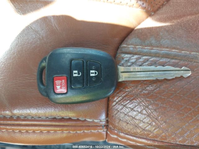 5TFAY5F15KX780386 Toyota Tundra 1794 5.7l V8