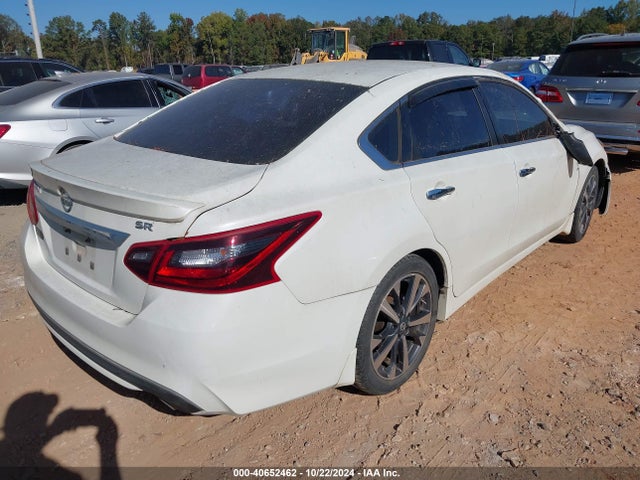 Nissan Altima 2.5 Sr 2017 1N4AL3AP3HN324847 Image 4