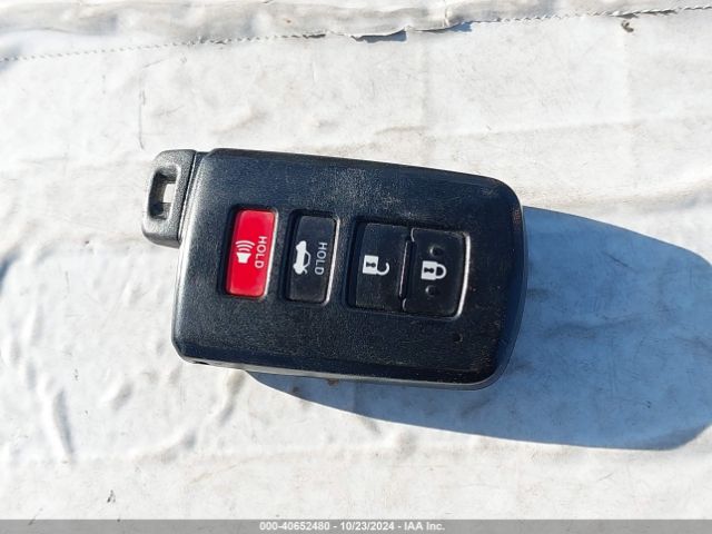 4T1BD1FK5GU197371 Toyota Camry Hybrid Xle