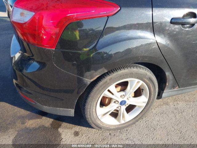 1FADP3K22EL302348 Ford FOCUS SE