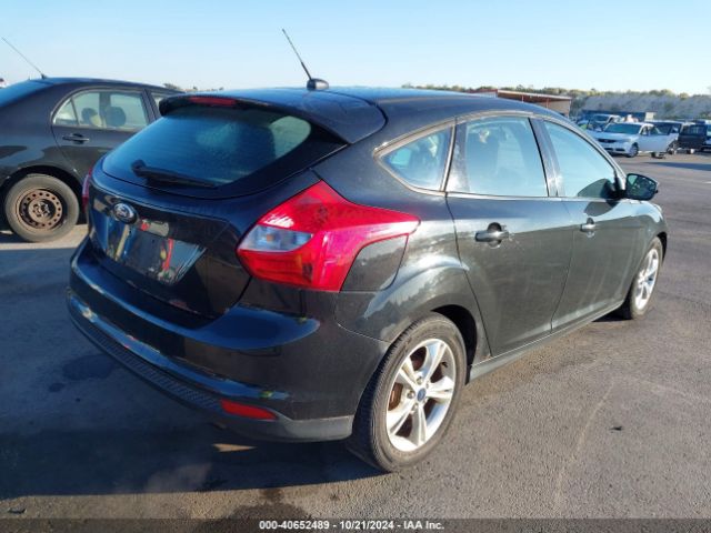 1FADP3K22EL302348 Ford FOCUS SE