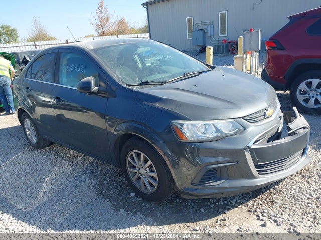 Chevrolet Sonic Lt Auto 2018 1G1JD5SH4J4106060 Image 1