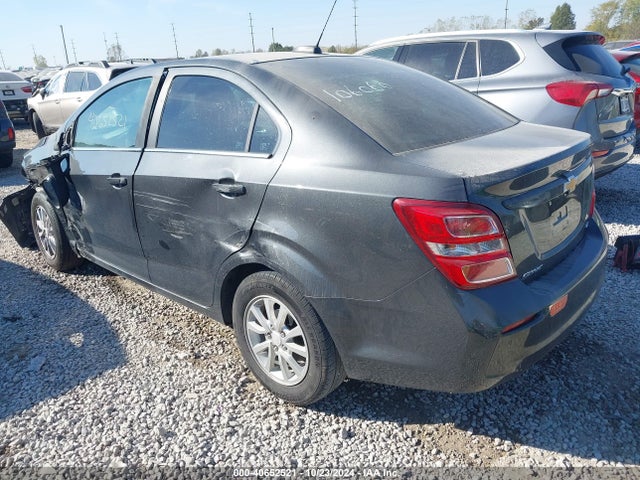 Chevrolet Sonic Lt Auto 2018 1G1JD5SH4J4106060 Image 3