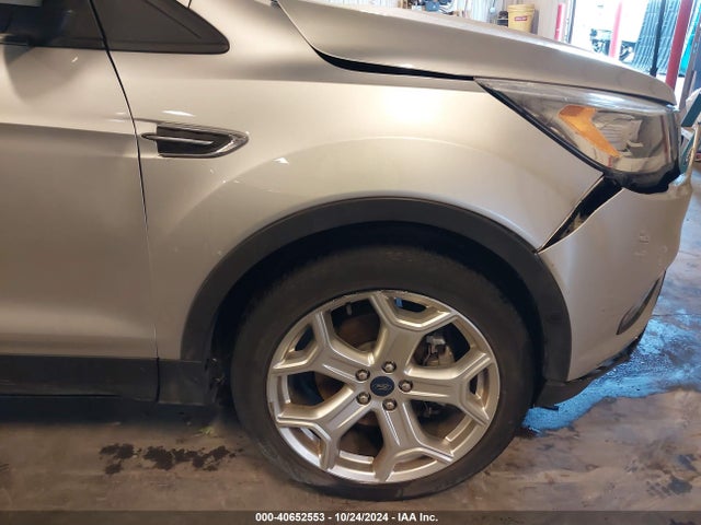 Ford Escape Titanium 2019 1FMCU9J98KUB03029 Image 17