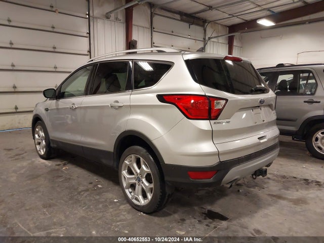 Ford Escape Titanium 2019 1FMCU9J98KUB03029 Image 3