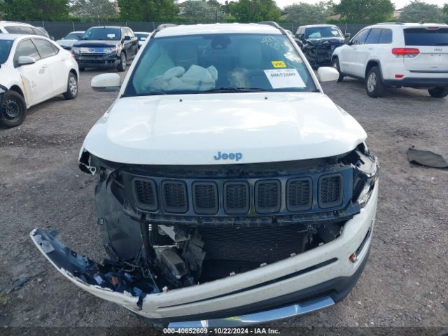 3C4NJCCB6JT405978 Jeep Compass Limited Fwd