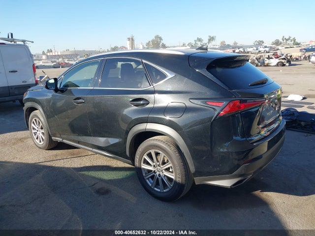 Lexus NX 300 2018 JTJYARBZ1J2114379 Image 3