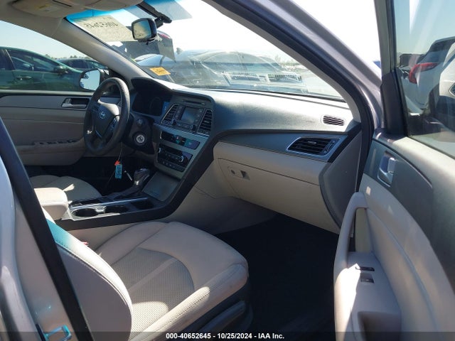 Hyundai SONATA SE 2015 5NPE24AF6FH196032 Image 5