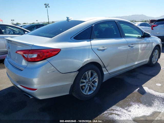 Hyundai SONATA SE 2015 5NPE24AF6FH196032 Image 6